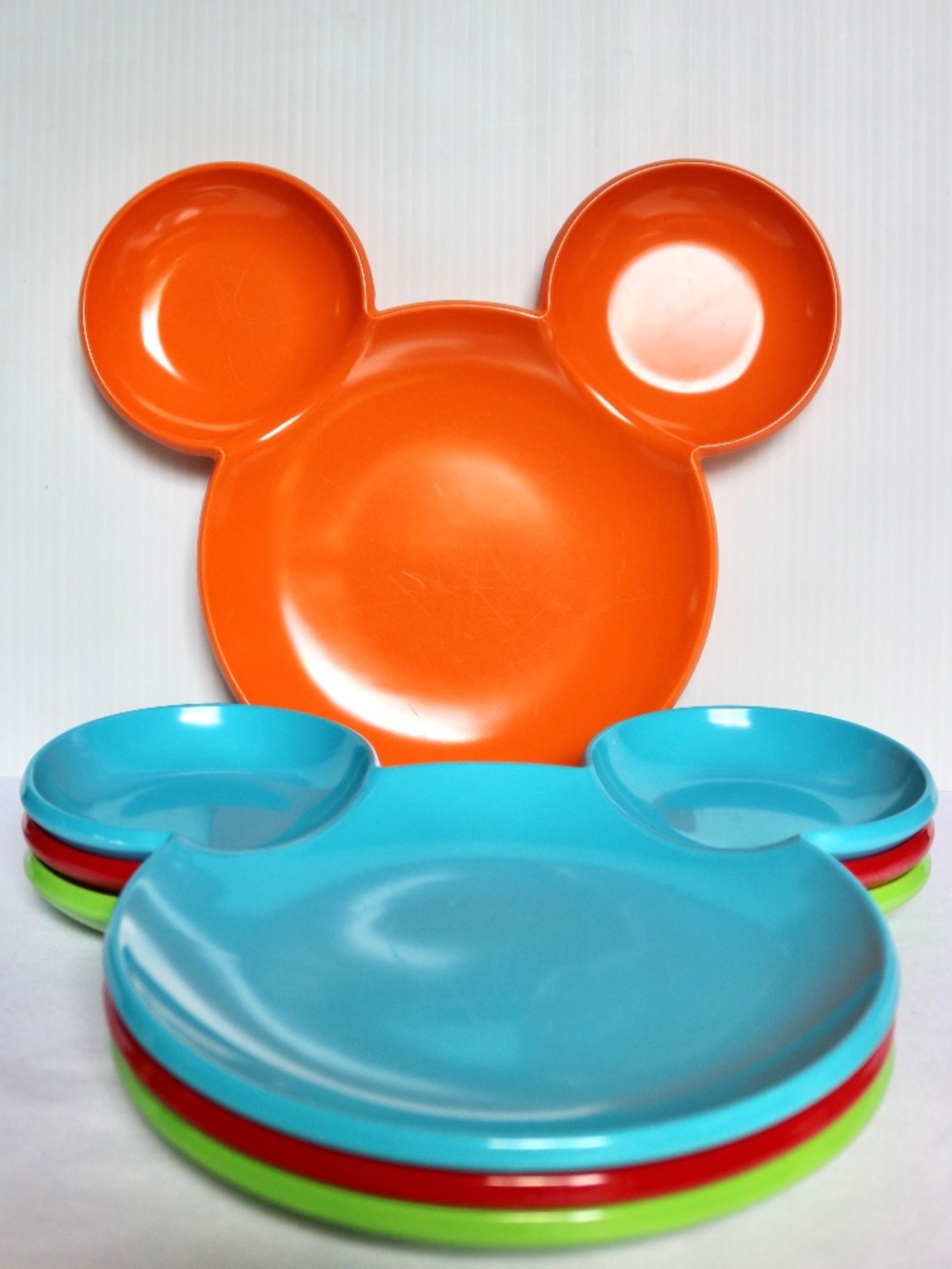 Set of 4 Disney Store Mickey Mouse Shaped Melamine Plates Red Green Blue Orange